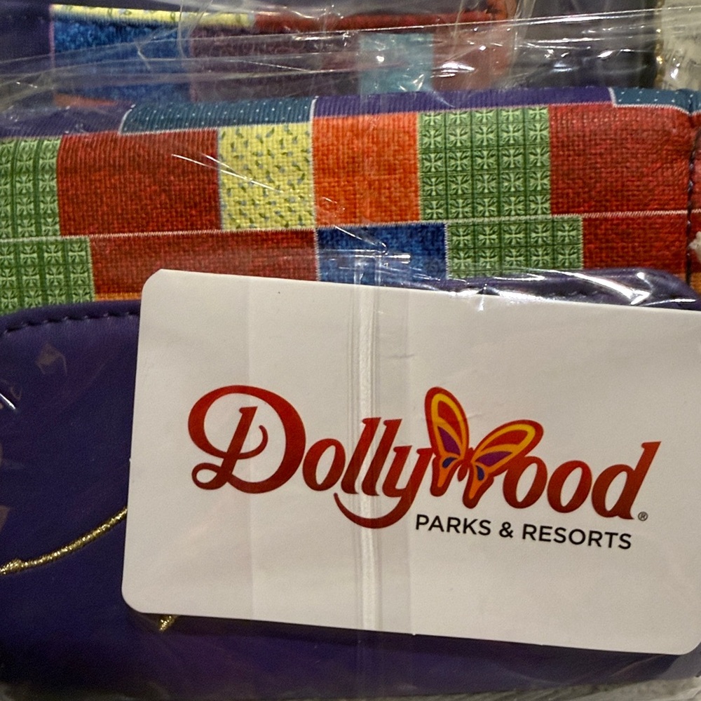 Loungefly Dolly Parton Coat of Many Colors Backpack + Wallet NWT Dollywood Excl - Picture 7 of 7